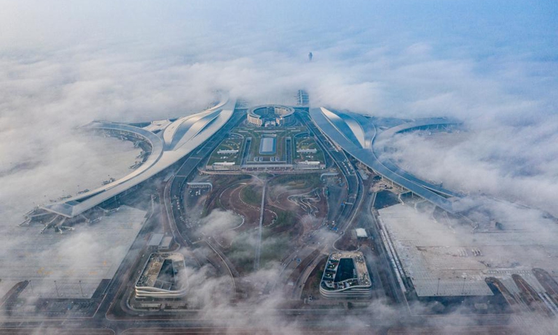 Aerial photo taken on April 12, 2021 shows the Chengdu Tianfu International Airport in Chengdu, southwest China's Sichuan Province. Chengdu Tianfu International Airport in southwest China's Sichuan Province has opened for operations, with a Sichuan Airlines flight bound for Beijing taking off on Sunday morning. (Xinhua)