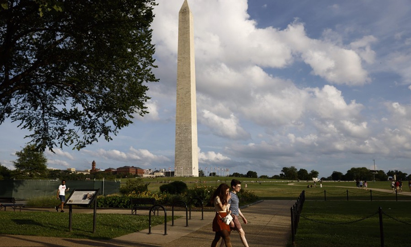 Visitors tour the National Mall in Washington, D.C., the United States, June 26, 2021.(Photo: Xinhua)