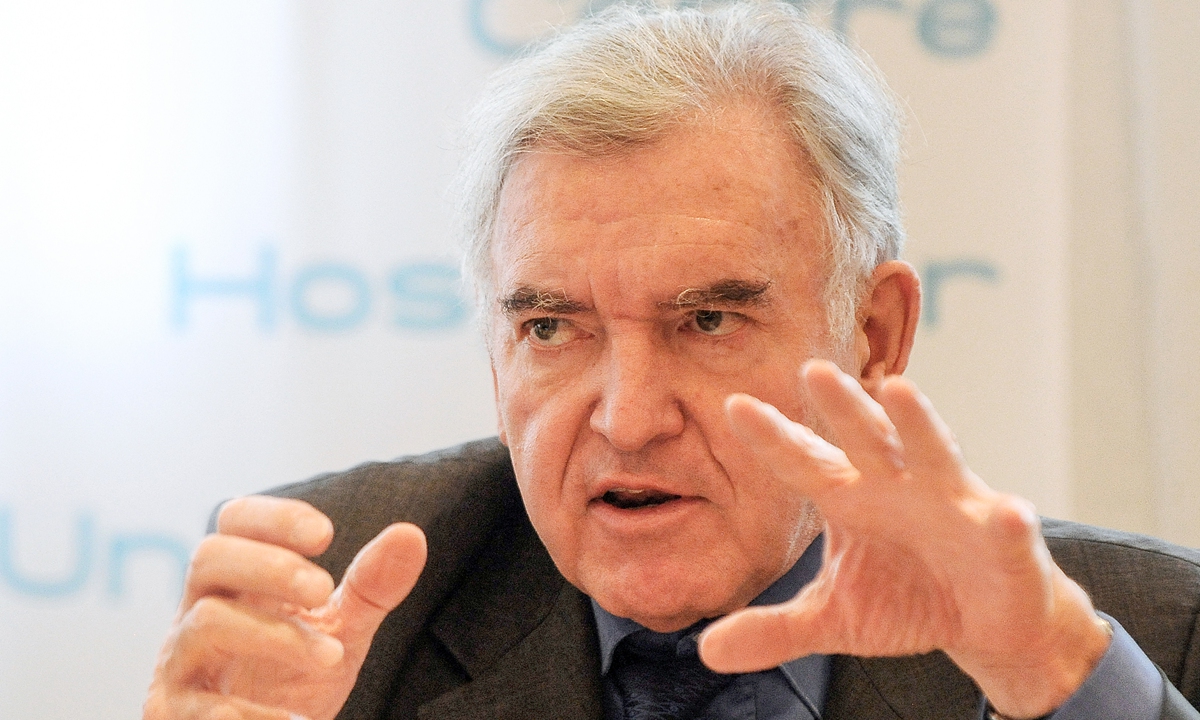 French surgeon Jean-Michel Dubernard Photo: AFP