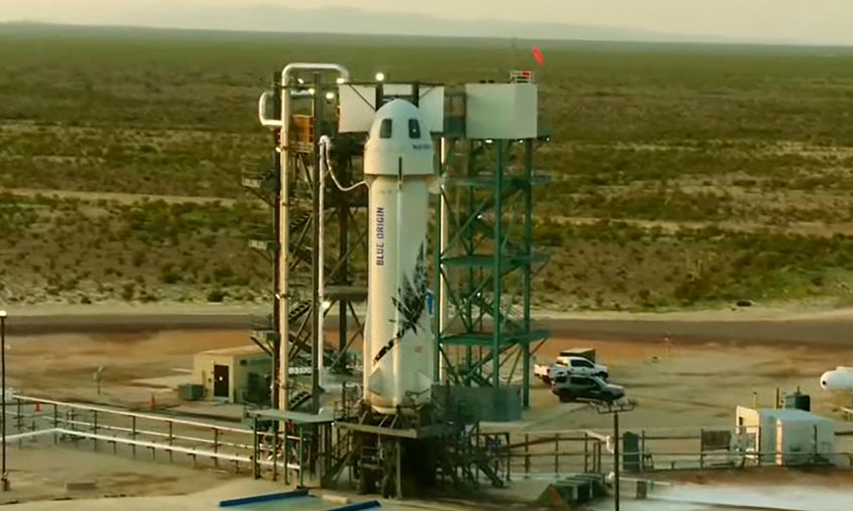 Unmanned Blue Origin rocket crashes Global Times