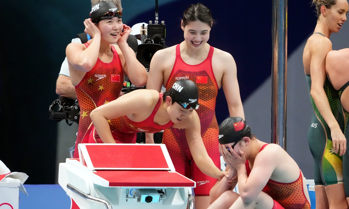 Chinese relay team  Photo: VCG