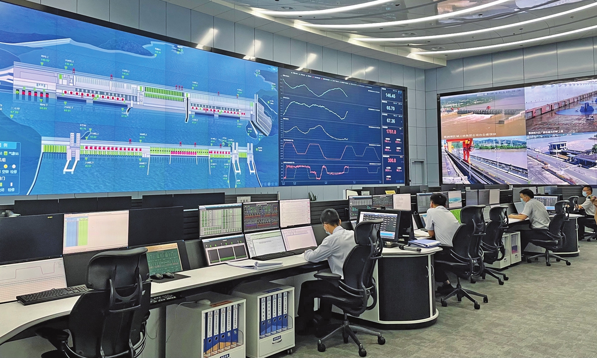 Three Gorges Cascade Dispatch and Communication Center Photo: Lin Xiaoyi/GT