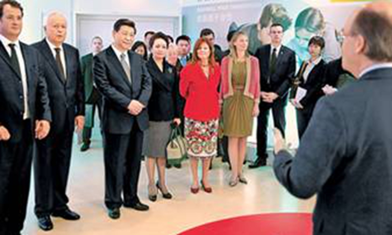 President Xi Jinping visiting the BioMérieux Research Center in Lyon, France.