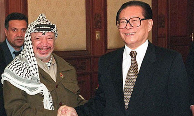 President Jiang Zemin meeting with Yasser Arafat in 1994