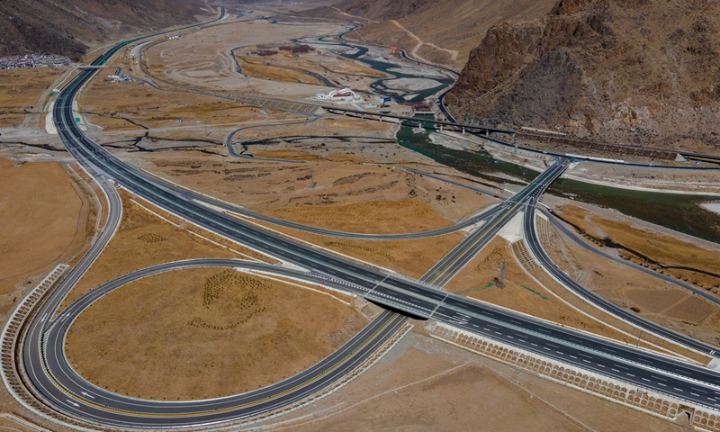 An aerial view of the G6 Beijing-Lhasa expressway in Lhasa, Southwest China's Tibet Autonomous Region on February 28, 2021 Photo: VCG