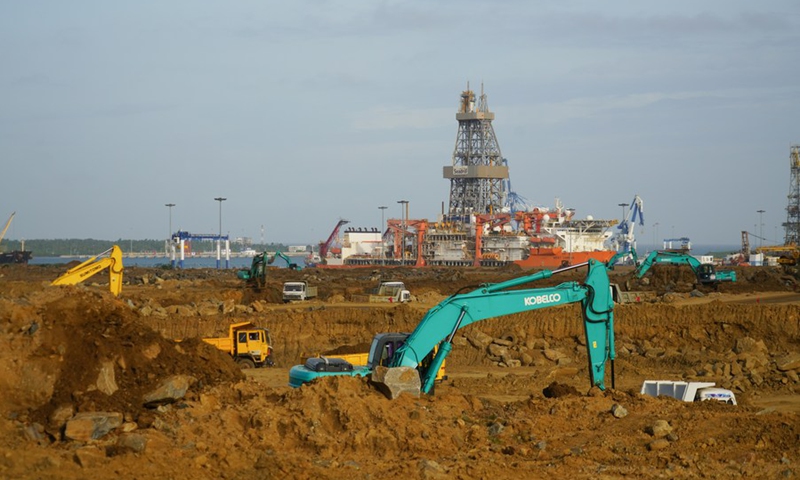 Photo taken on Aug. 9, 2021 shows the construction site of a tyre factory at the Hambantota Port industrial park in Sri Lanka. (Photo: Xinhua)