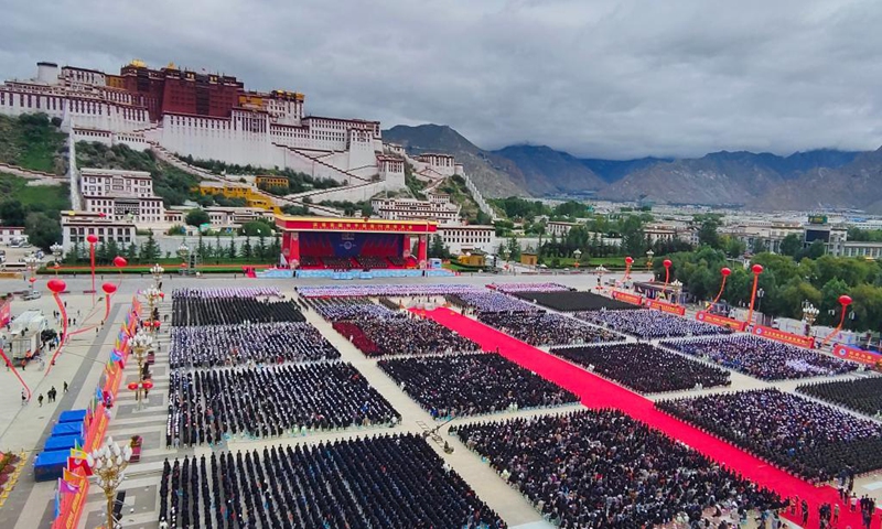 A grand gathering is held to celebrate the 70th anniversary of the peaceful liberation of Tibet at the Potala Palace square in Lhasa, southwest China's Tibet Autonomous Region, Aug. 19, 2021. More than 20,000 people from various ethnic groups attended the event held in Lhasa.Photo:Xinhua