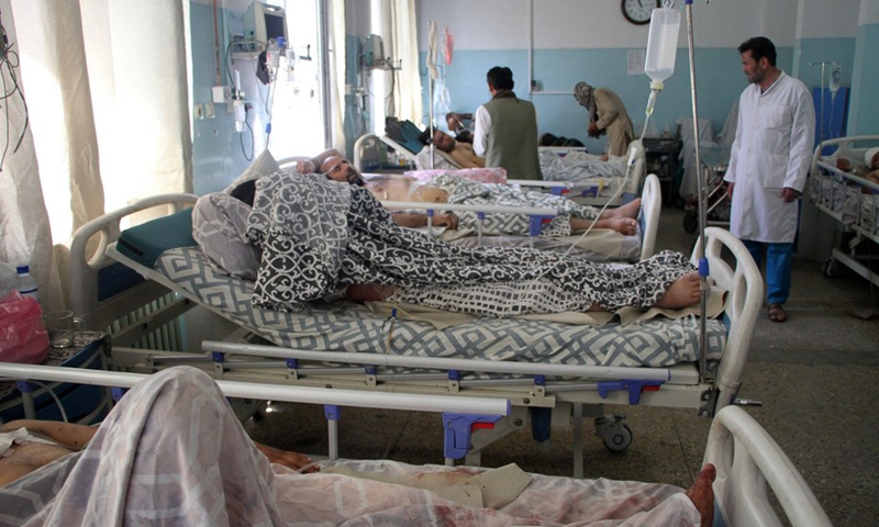 People injured in the Kabul airport attacks receive medical treatment at a local hospital in Kabul, capital of Afghanistan, Aug. 27, 2021.(Photo: Xinhua)
