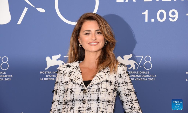 Actress Penelope Cruz poses for photos during the photocall of the film Parallel Mothers at the 78th Venice International Film Festival in Venice, Italy, on Sept. 1, 2021. The 78th Venice International Film Festival kicked off in the Italian lagoon city on Wednesday evening, amid still stringent anti-pandemic measures, and a large line-up that includes the world premiere of Pedro Almodovar's new film Parallel Mothers.  Photo: Xinhua 