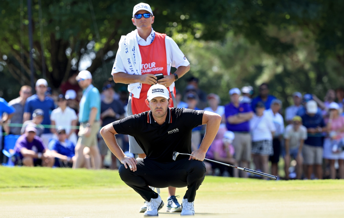 Patrick Cantlay lines up a putt during the third round of the Tour Championship on Saturday in Atlanta, Georgia. Photo: VCG