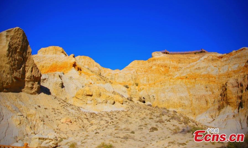 Photo taken on Sept. 5, 2021 shows the scenery of Devil City Scenic Spot in Fuhai County of Altay, Northwest China's Xinjiang Uygur Autonomous Region. The scenic spot is located in the east bank of Jili Lake, featuring Yardang landform and water landscape. Photo:CNSPhoto