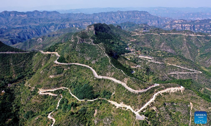 Aerial photo taken on Sept. 9, 2021 shows a mountain road popularly known as the Taihang Sky Road in Pingshun County, north China's Shanxi Province.Photo:Xinhua