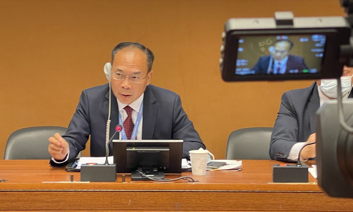 Chinese Ambassador for Disarmament Affairs Li Song addresses a meeting. Photo: file