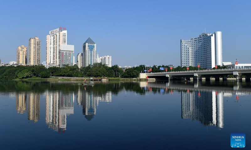 Photo taken on Sep 29, 2021 shows a view of Nanhu Lake in Nanning, south China's Guangxi Zhuang Autonomous Region.Photo:Xinhua