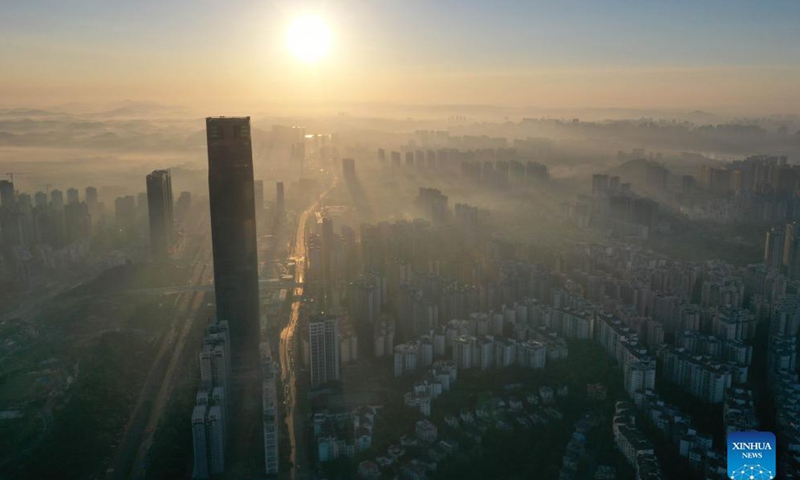 Aerial photo taken on Sept. 27, 2021 shows an early morning view of Nanning, capital of south China's Guangxi Zhuang Autonomous Region.Photo:Xinhua