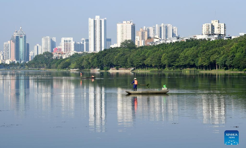 Photo taken on Sep 29, 2021 shows a view of Nanhu Lake in Nanning, south China's Guangxi Zhuang Autonomous Region.Photo:Xinhua