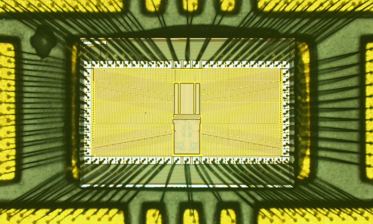 A bidirectional reconfigurable wireless power transceiver chip designed by Lu's research group. Photo: Courtesy of Lu Yan