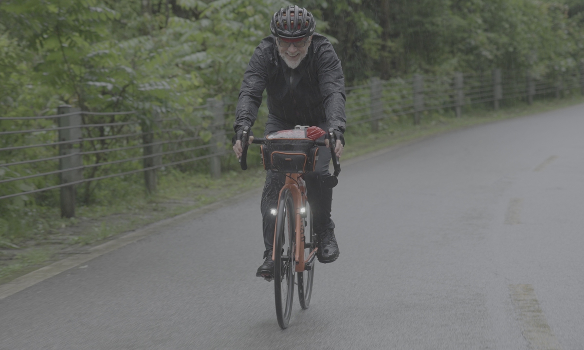 Peter Crosby on the bike tour
Photos: Courtesy of Yunji Media