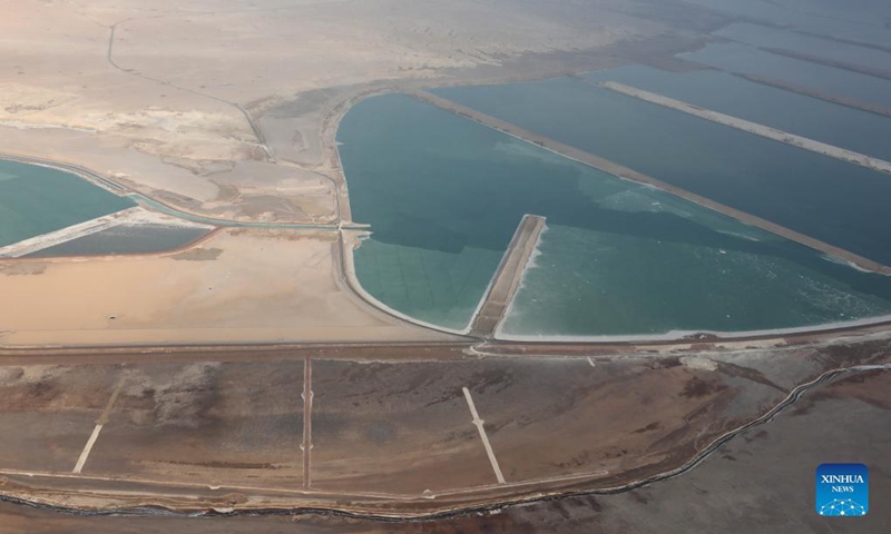 Aerial photo taken on Oct.15, 2021 shows the shores of the southern part of the Dead Sea near Masada National Park, Israel. (Photo: Xinhua)