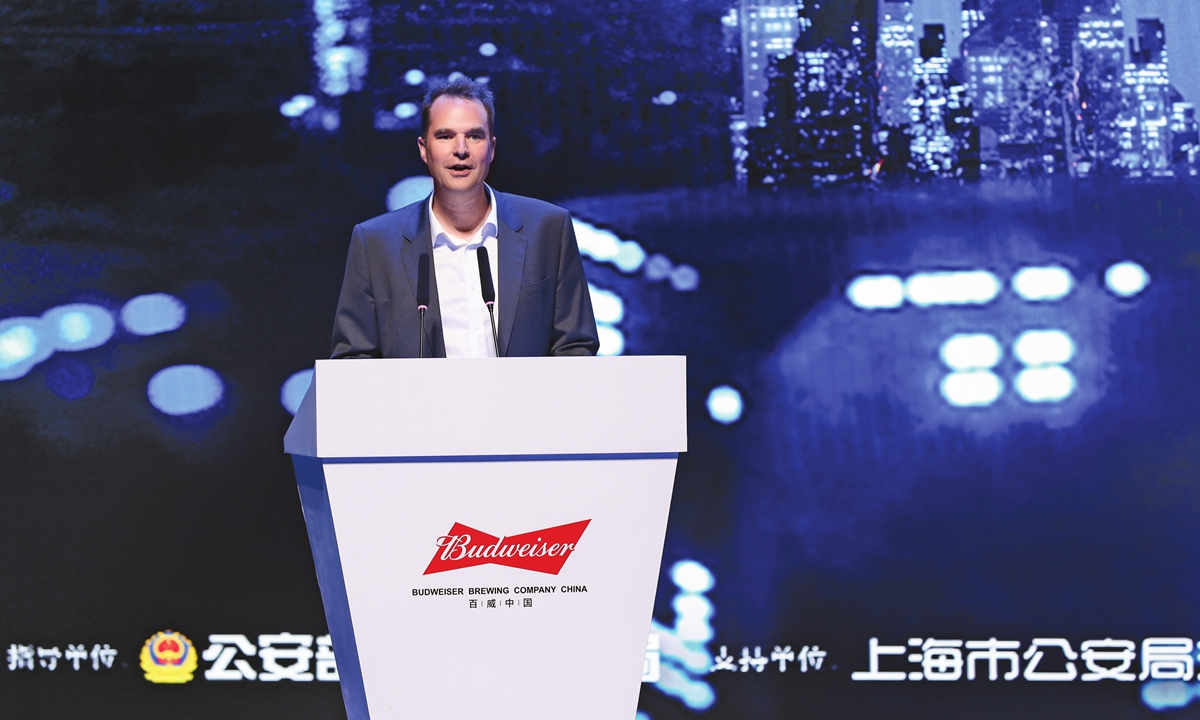 Budweiser China kicks off the 2021 Smart Drinking campaign with partners. Jan Craps, Co-Chair and CEO of Budweiser APAC delivers the opening speech. Photo: Courtesy of Budweiser China