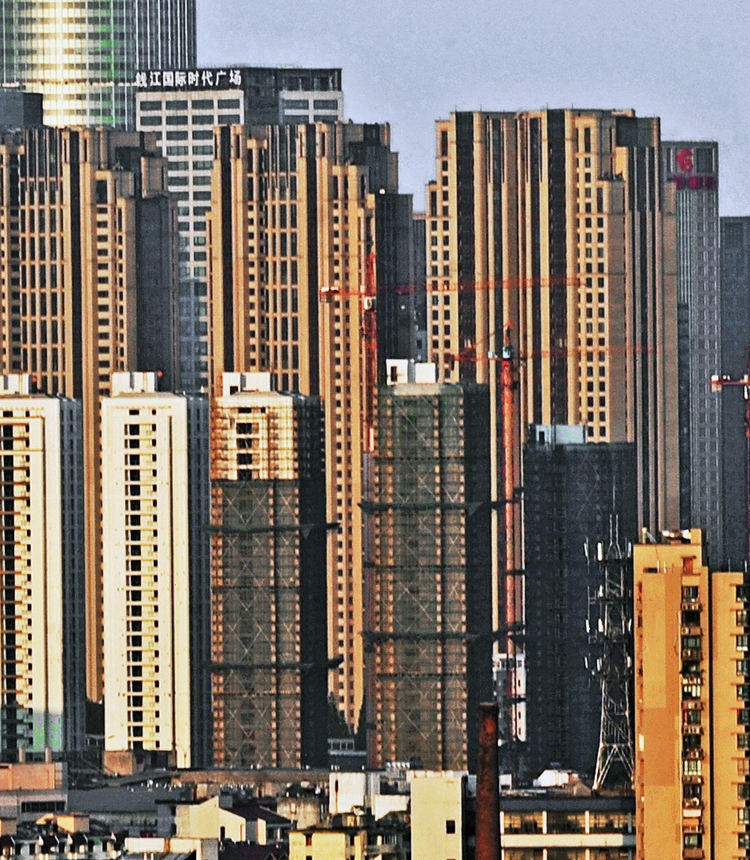Photo taken on May 16, 2016 shows a real estate project in Hangzhou, capital of east China's Zhejiang Province.Photo:Xinhua
