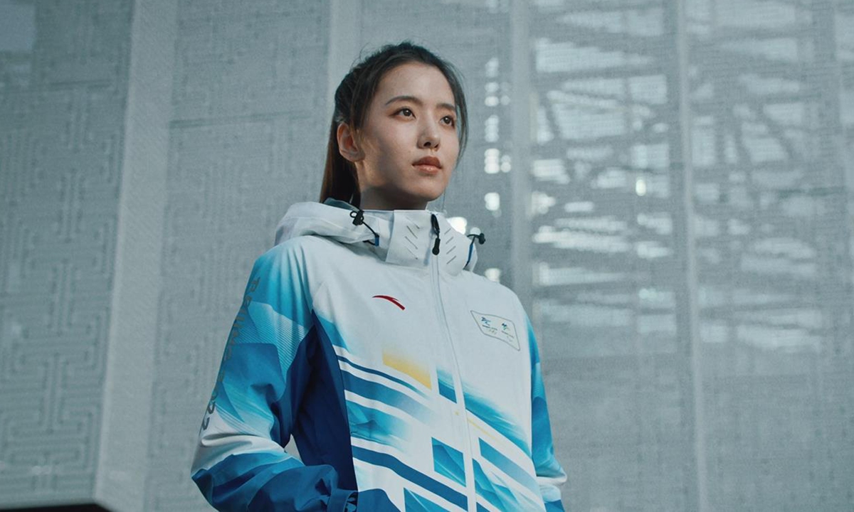 On October 27, Beijing Winter Olympic Games organizing committee unveils the staff outfits designed by Anta Sports. Photo: Courtesy of Beijing Winter Games organizing committee