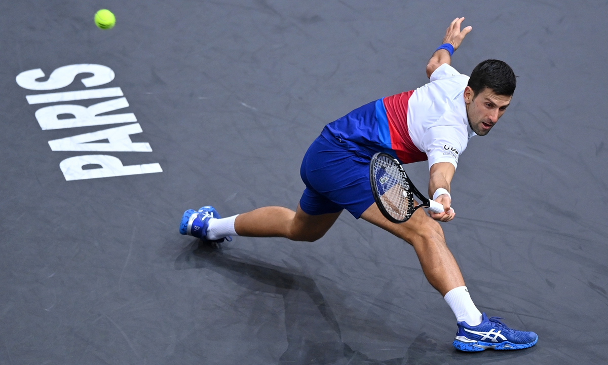 Novak Djokovic plays a backhand against Marton Fucsovics on Tuesday in Paris, France. Photo: VCG