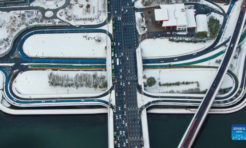 Aerial photo taken on Nov. 11, 2021 shows vehicles running on Hunhe River Bridge in Shenyang, northeast China's Liaoning Province. Photo: Xinhua