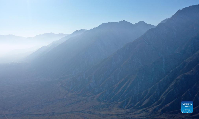Photo taken on Nov. 12, 2021 shows a view of Helan Mountain, in northwest China's Ningxia Hui Autonomous Region. Photo: Xinhua