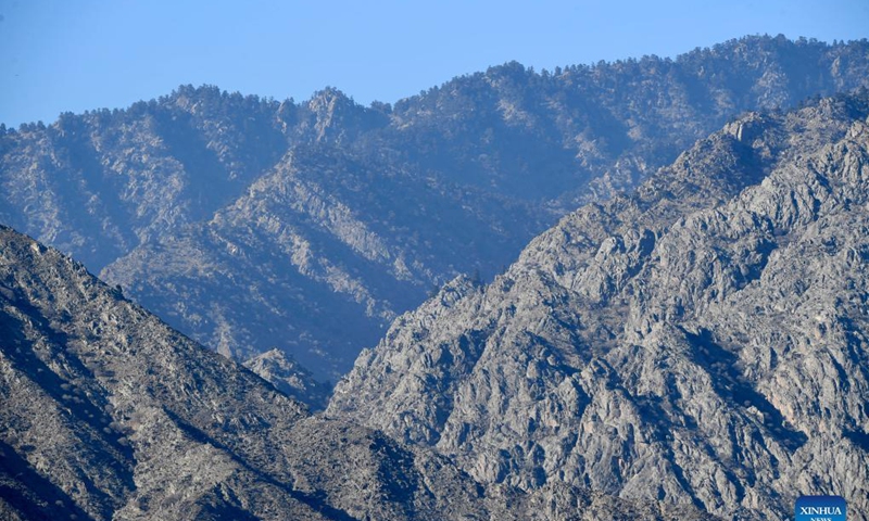 Photo taken on Nov. 12, 2021 shows a view of Helan Mountain, in northwest China's Ningxia Hui Autonomous Region. Photo: Xinhua