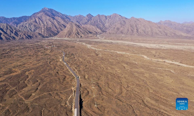 Photo taken on Nov. 12, 2021 shows a view of Helan Mountain, in northwest China's Ningxia Hui Autonomous Region. Photo: Xinhua