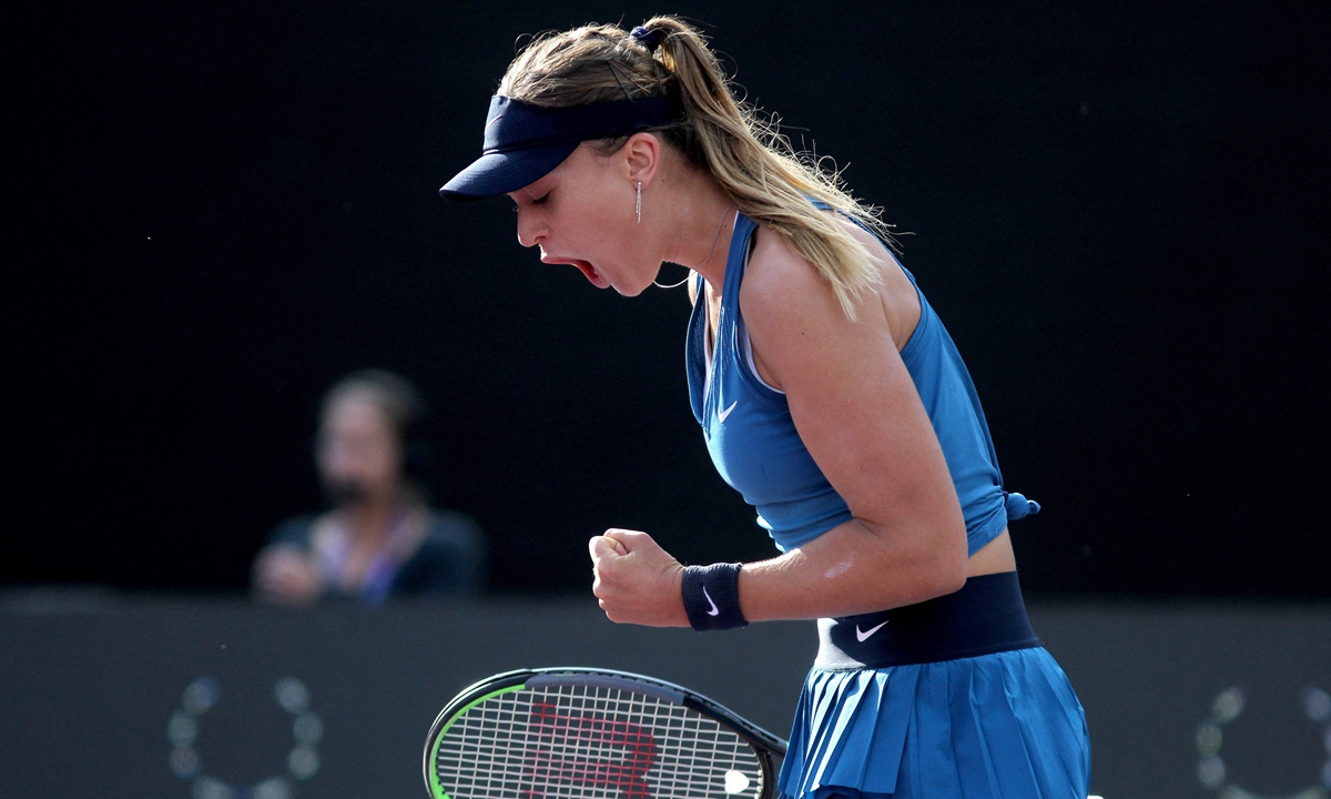 Paula Badosa celebrates after winning a set during the 2021 WTA Finals on Saturday in Guadalajara, Mexico. Photo: VCG