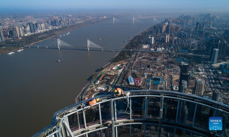 Photo taken on Nov. 15, 2021 shows the construction site of Greenland Center in Wuhan, central China's Hubei Province. Construction on Wuhan Greenland Center, a skyscraper project, has come to the final stage. Photo: Xinhua 