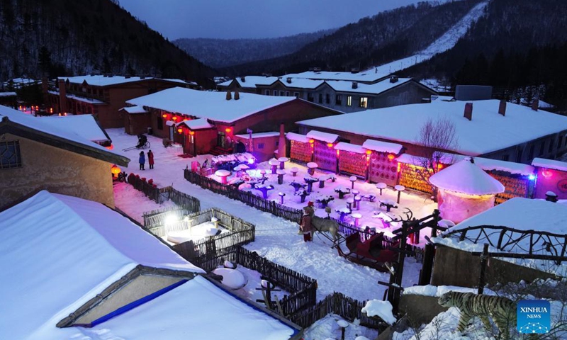Photo shows a scene at Shuangfeng Forest Farm in northeast China's Heilongjiang Province, Nov 18, 2021. Shuangfeng Forest Farm, dubbed Snow Town of China, receives up to 180 days of snow every year, and the average annual snow thickness is 2.6 meters.Photo:Xinhua