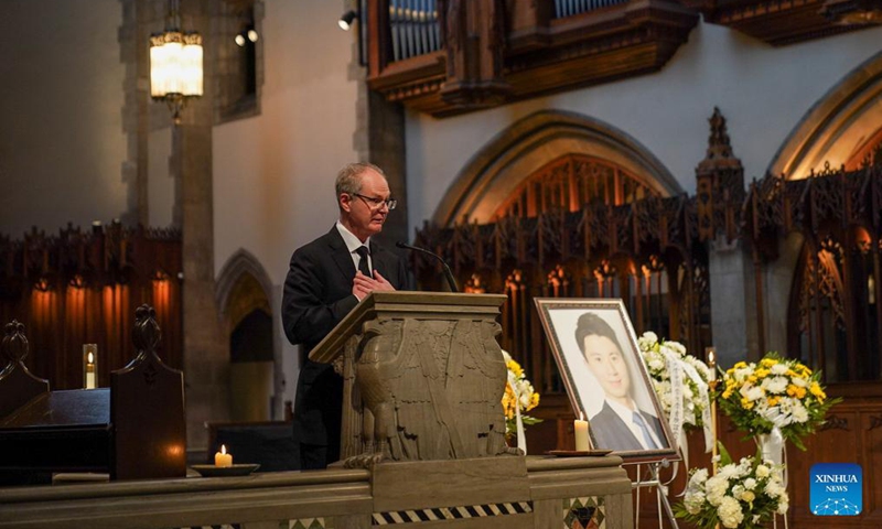 President of the University of Chicago Paul Alivisatos speaks during a memorial service for Zheng Shaoxiong in Chicago, the United States, Nov 18, 2021.Photo:Xinhua