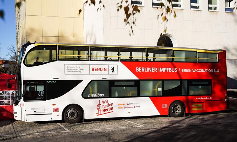 Photo taken on Nov. 22, 2021 shows a vaccination bus in Berlin, capital of Germany.Photo:Xinhua