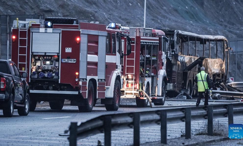 Photo taken on Nov. 23, 2021 shows the scene of a traffic accident involving a fully loaded bus on a highway about 40 km south of Sofia in Bulgaria. At least 45 people were killed in a bus accident in western Bulgaria early Tuesday, officials said at a press conference on the spot. Seven people with burns have survived and are not in danger of death, Borislav Sarafov, head of the National Investigation Service (NIS), told reporters.Photo: Xinhua