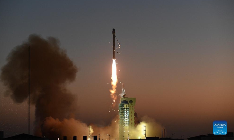 A Long March-4C rocket carrying the satellite Gaofen-3 02 blasts off from the Jiuquan Satellite Launch Center in northwest China, Nov. 23, 2021. The new Earth-observation satellite was launched at 7:45 a.m. (Beijing Time) and has entered the planned orbit successfully.Photo:Xinhua