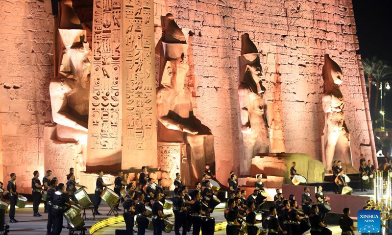 Actors stage an artistic performance during the reopening ceremony of the Avenue of Sphinxes in Luxor, Egypt, Nov 25, 2021. Photo:Xinhua