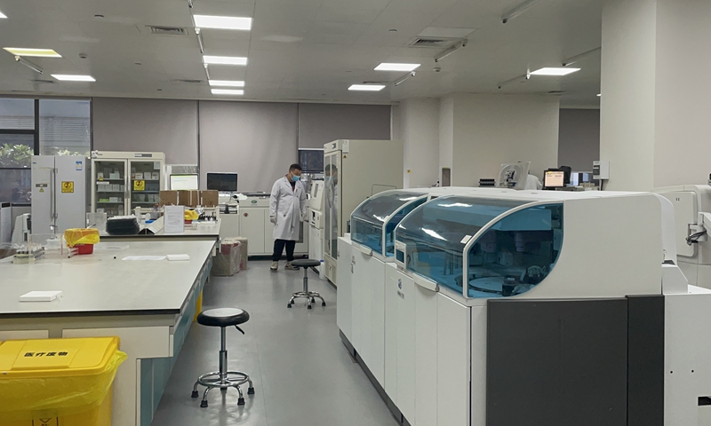 The Global Times reporters visit the lab of the headquarter of KingMed Diagnostics in Guangzhou, South China's Guangdong Province, which claimed to be the largest independent clinical testing laboratory in China.Photo:Liu Caiyu/GT