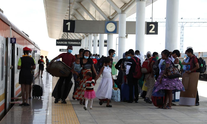 Passengers are seen at Nairobi station of Mombasa-Nairobi Standard Gauge Railway (SGR) in Nairobi, capital of Kenya, Nov. 17, 2021.Photo:Xinhua