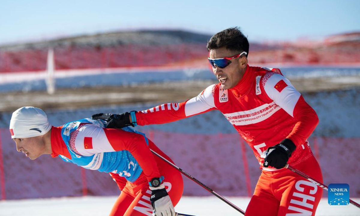Torsongan Bullik competes in a cross-country skiing competition in Wenquan County, northwest China's Xinjiang Uygur Autonomous Region, Nov. 24, 2021. (Photo:Xinhua)