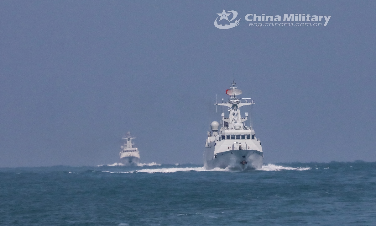 Warships led by the guided-missile frigate Enshi (Hull 627) voyage in astern formation at a constant speed during a maritime realistic training exercise organized by a frigate flotilla with the navy under the PLA Southern Theater Command in late November, 2021.Photo:China Military