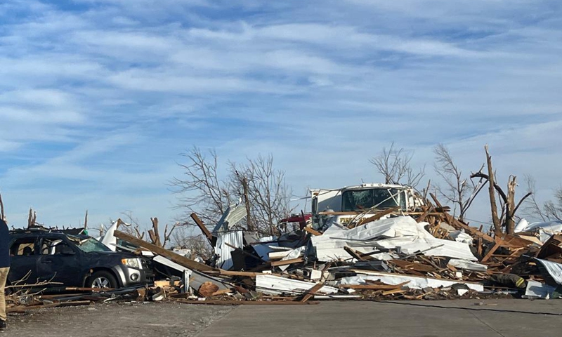 Photo taken on Dec. 11, 2021 shows a heap of rubble after tornadoes in Mayfield, Kentucky, the United States.Photo:Xinhua