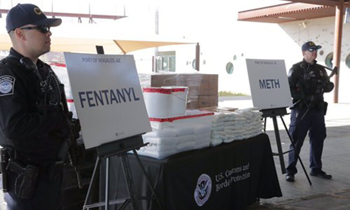Packets of fentanyl mostly in powder form and methamphetamine, which US Customs and Border Protection say they seized from a truck crossing into Arizona from Mexico, is on display during a news conference at the Port of Nogales, Arizona, US on January 31 2019. Photo: VCG