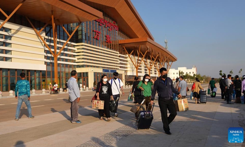 Passengers are seen at the Vientiane Station of the China-Laos Railway in Vientiane, Laos, Jan. 3, 2022.(Photo: Xinhua)