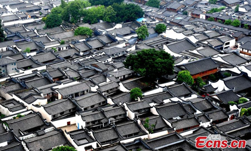 Photo shows the aerial view of the Three Lanes and Seven Alleys, a historic and cultural area in Fuzhou, capital of China's Fujian Province. (Photo: China News Service/Wang Dongming)