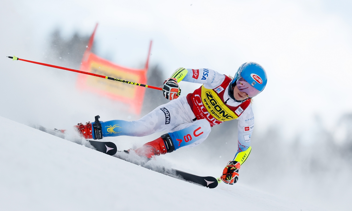 Mikaela Shiffrin of the US competes during the FIS Alpine Ski World Cup Women's Giant Slalom on January 8, 2022 in Kranjska Gora, Slovenia. Photo: VCG