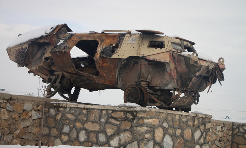 Photo taken on Jan. 6, 2022 shows a damaged tank putting on display in Ghazni city, eastern Afghanistan.(Photo: Xinhua)