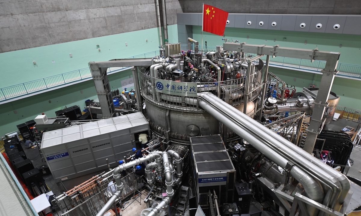 Chinese artificial sun -- Experimental Advanced Superconducting Tokamak Photo:  VCG